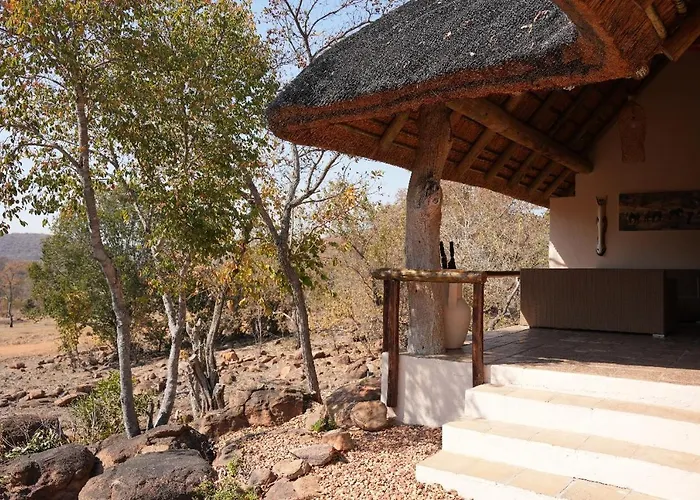 Shibula Safari Lodge